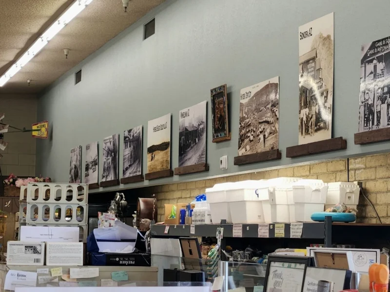 Myra's Ray, Sonora Barcelona History Collection of historic photos above the coolers