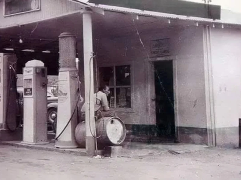 Historic photo of Gabe Avenetti's service station from Myra's history collection