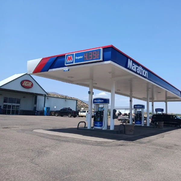 Marathon fuel canopy and pumps at Tonto Basin Market
